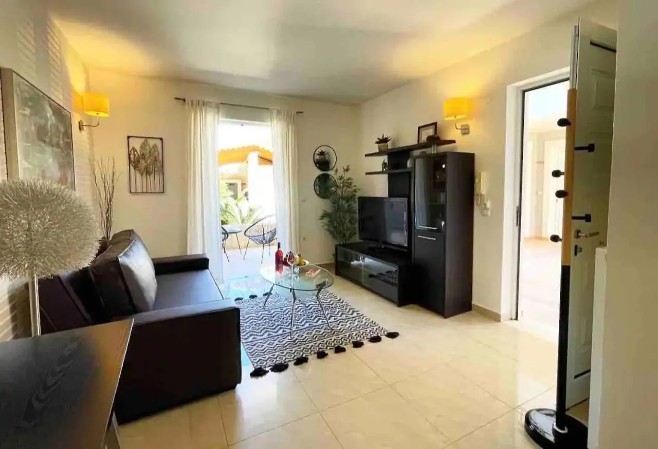 Apartment Artdeco Luxury Suites Korakiaí