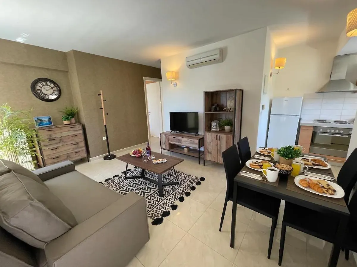 Artdeco Luxury Suites Korakiaí Griechenland
