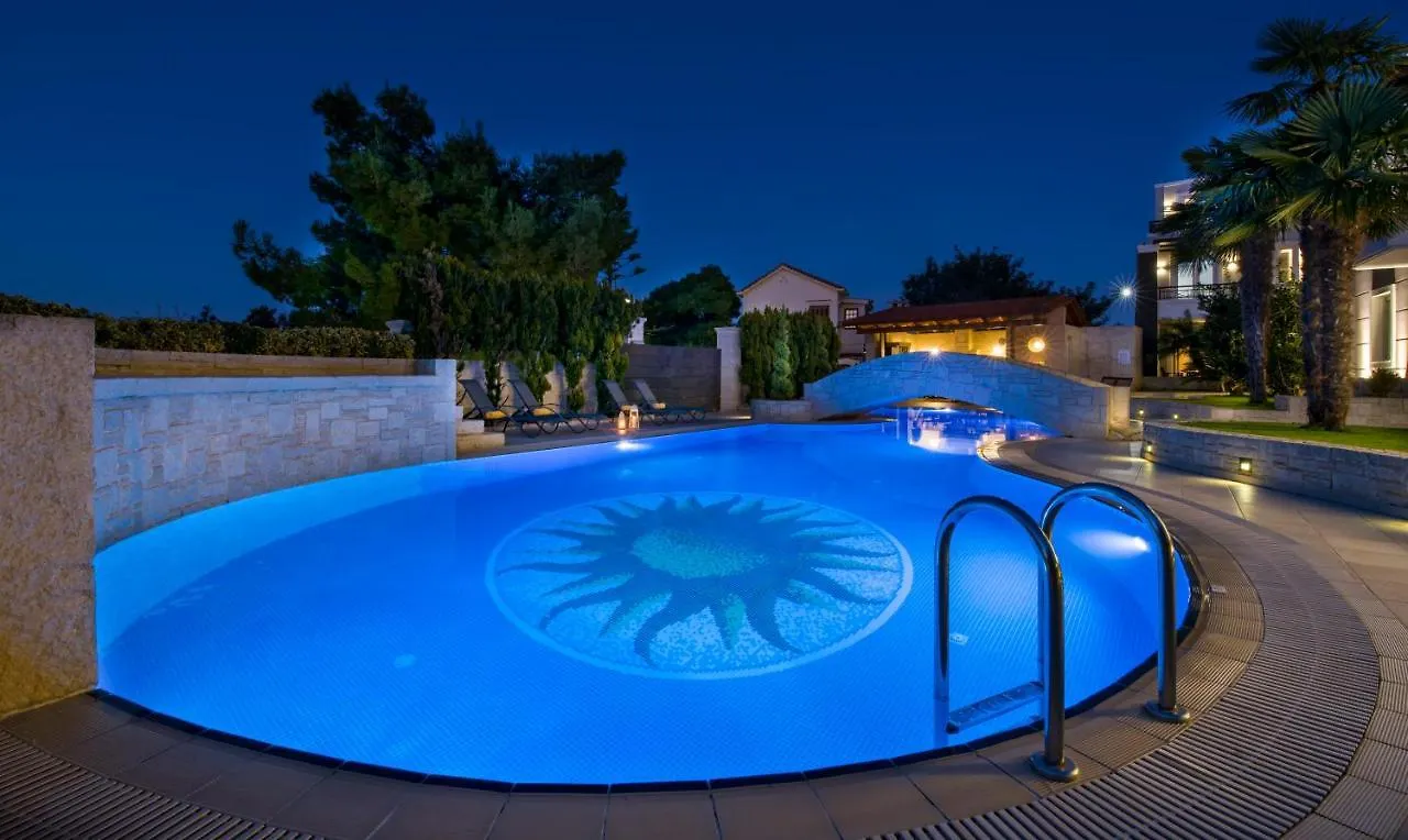 Artdeco Luxury Suites Korakiaí